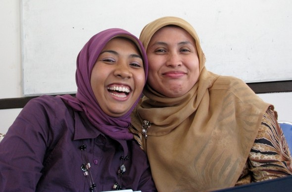 Women’s agency is central to all aspects of Islamic life in Indonesia / Eve Warburton/ Aceh Research and Training Insitute Women and Islam